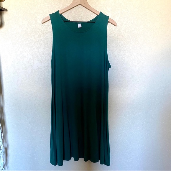 emerald green swing dress